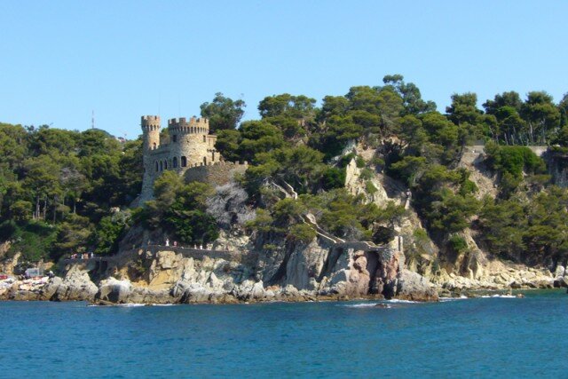 Крепость Тоссы с воды