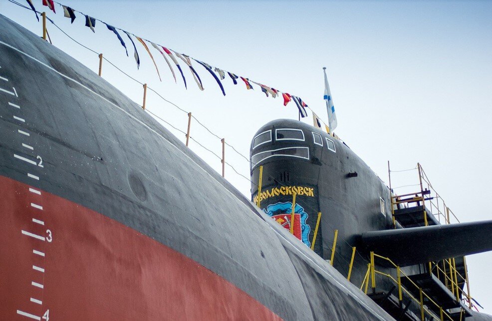 День военно-морского флота отмечают в России 31 июля, во время парада вся страна восхищается боевой мощью отечественного флота.-2