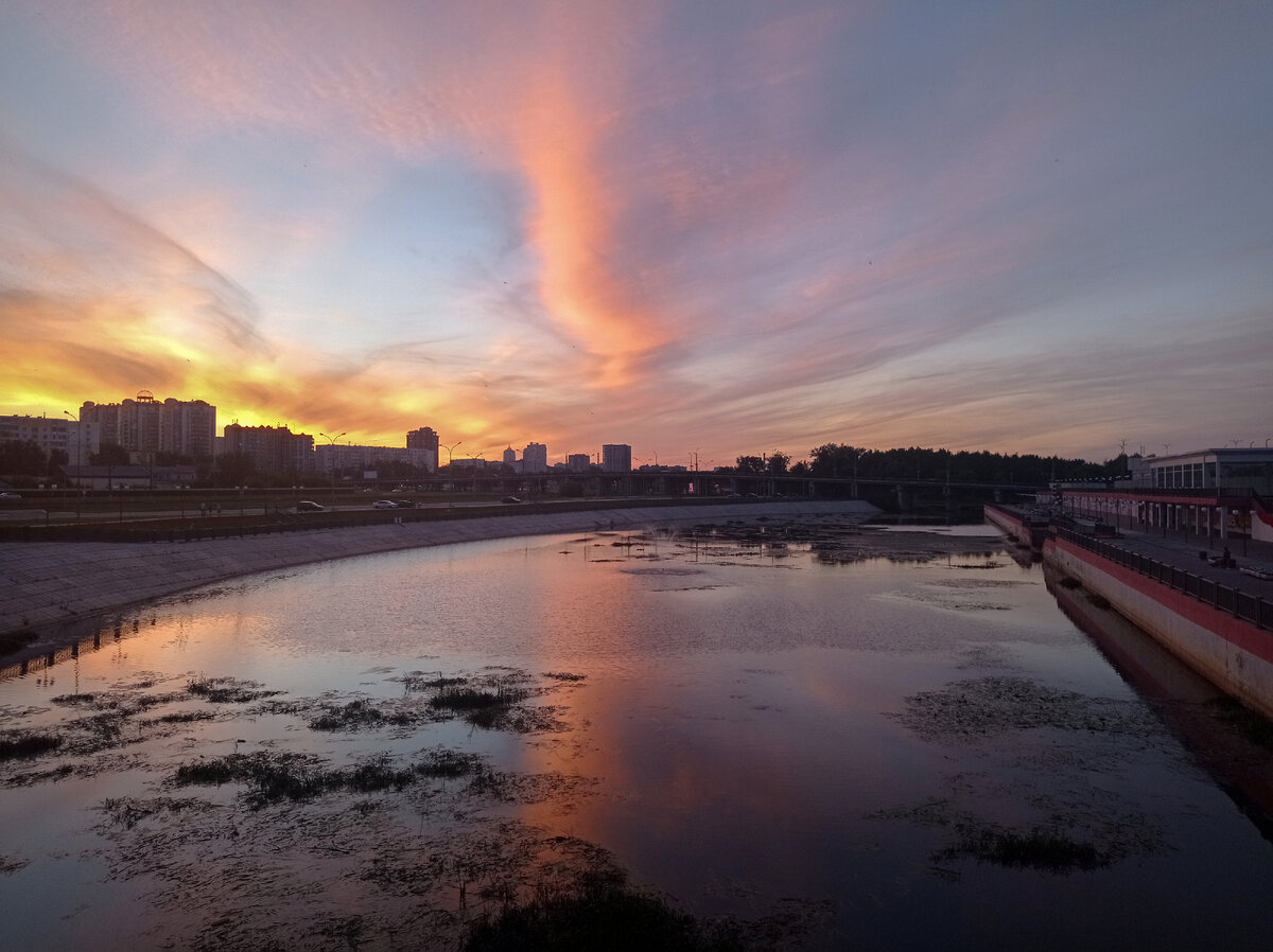 Закат над рекой Инсар в Саранске