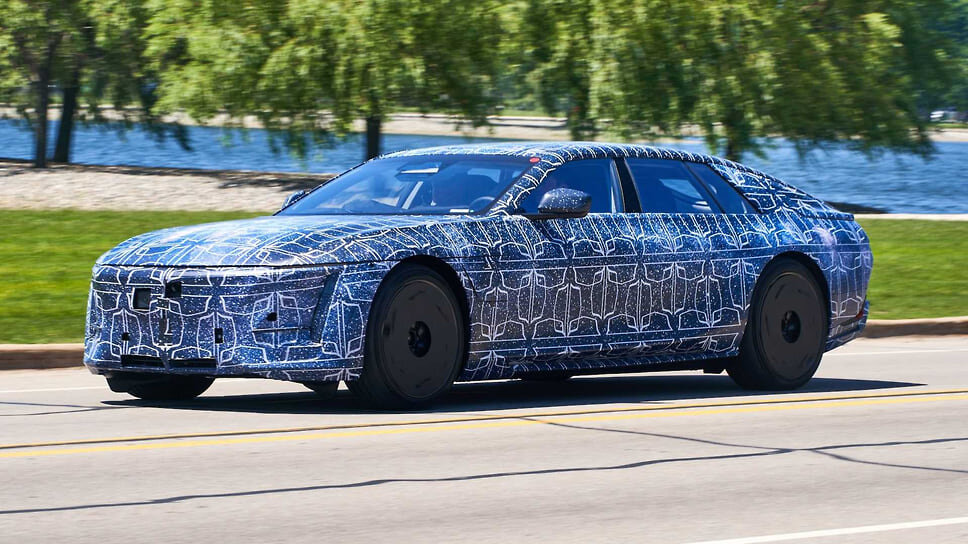 Современные машины 2024 год. Кадиллак Celestiq. Cadillac Celestiq 2023. Кадиллак Celestiq 2022. Новый Кадиллак 2022.