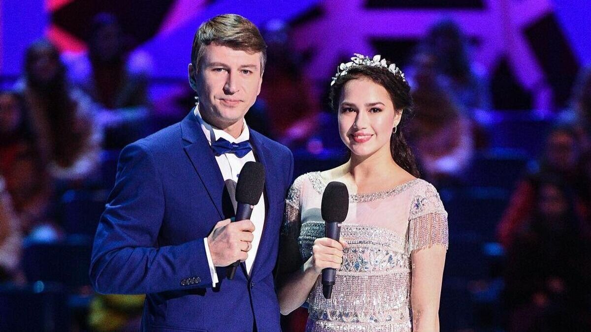    Алексей Ягудин и Алина Загитова© Фото : Официальный Instagram шоу "Ледниковый период"