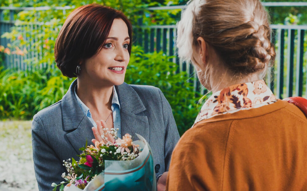 Кадры из сериала «Муж в хорошие руки»