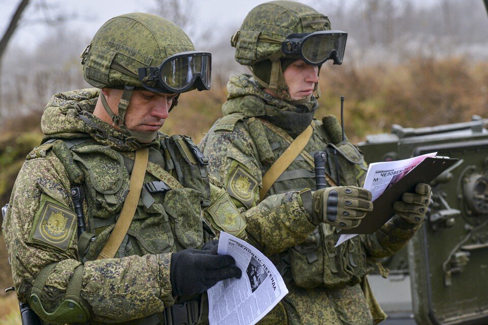     Российские военные продолжают выполнение боевых задач в зоне СВО  GLOBAL LOOK PRESS