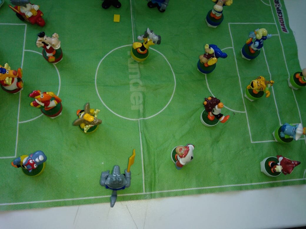 Киндер сюрприз Футболисты (Магнитный футбол) из серии «Magicsport  MagnetfuSball» (2006) - часть 1 | Антология личного опыта | Дзен