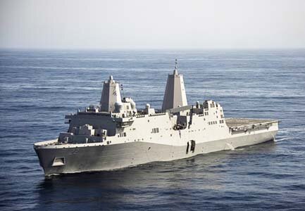 Американский амфибийный корабль-док "San Diego". 