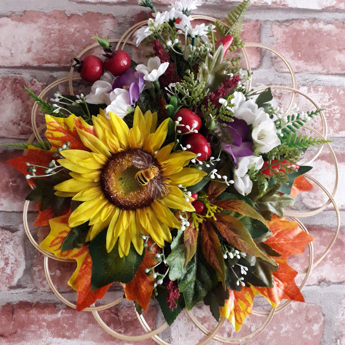 Эмблема нашего нового пчелопроекта😉