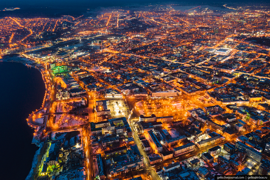 Город иркутск какая. Иркутск с птичьего полета. Ночной Иркутск с высоты. Иркутск столица Восточной Сибири. Ночной Иркутск с высоты птичьего полета.