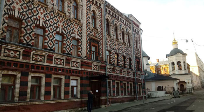 Крапивенский переулок, 4 в Москве