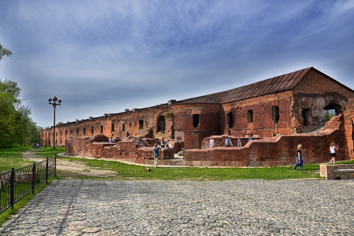 Брестская крепость фото