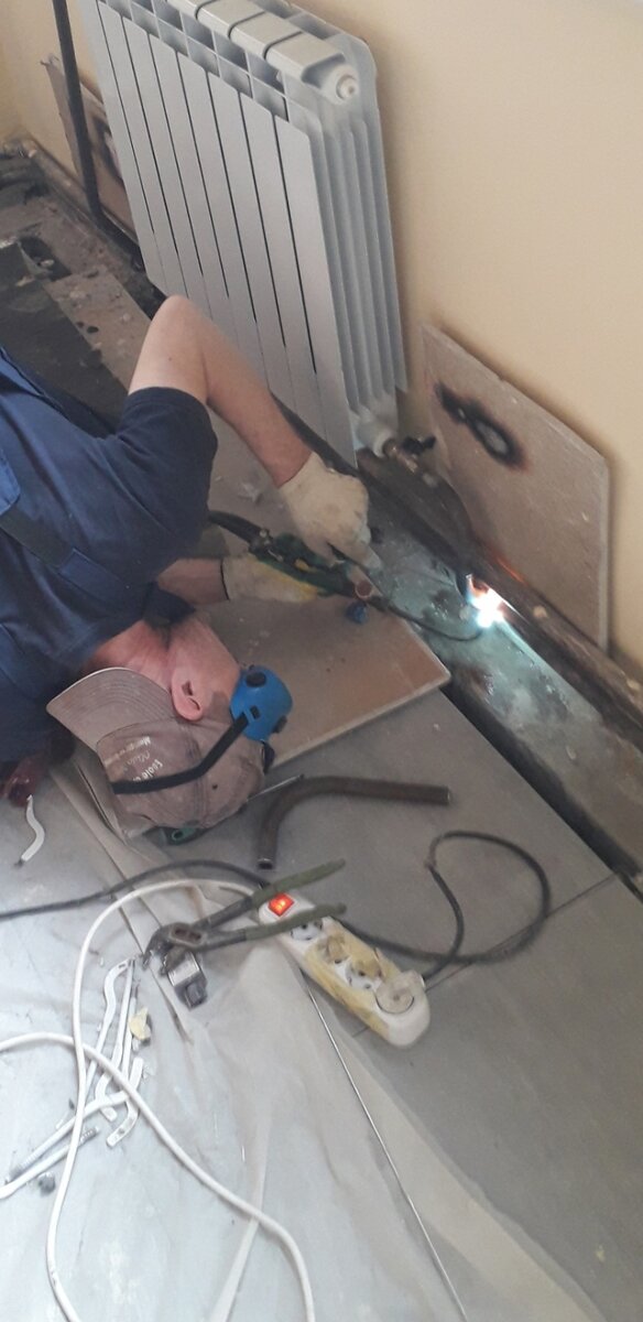 Профессиональный газосварщик