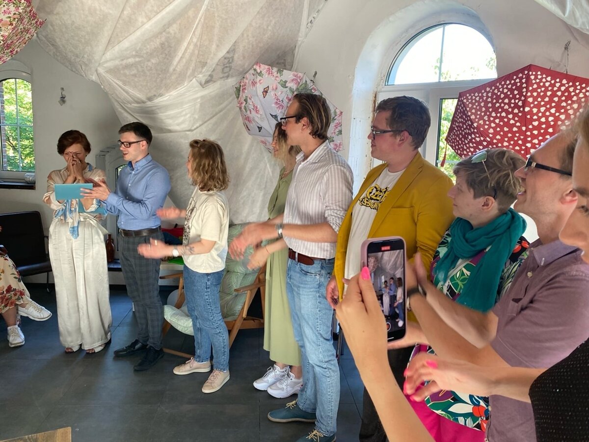 Окончание презентации книги Александры Гилляровой "Три дня в Париже"