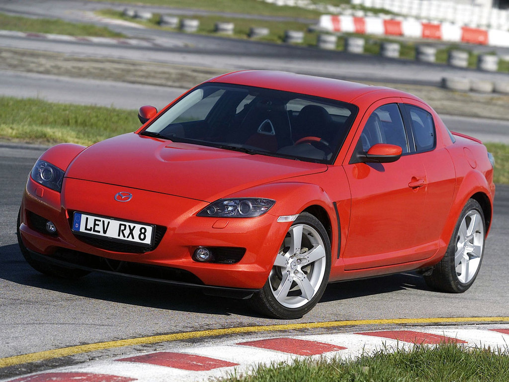 Mazda RX-8 с роторным двигателем