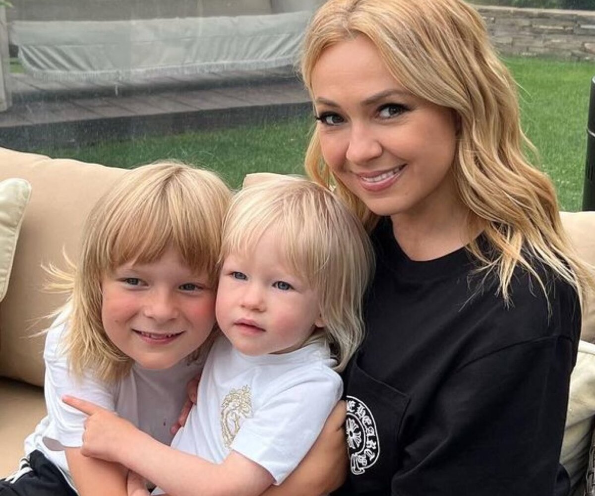     «Нашему малышу 2 годика»: Яна Рудковская показала Арсения в день его рождения