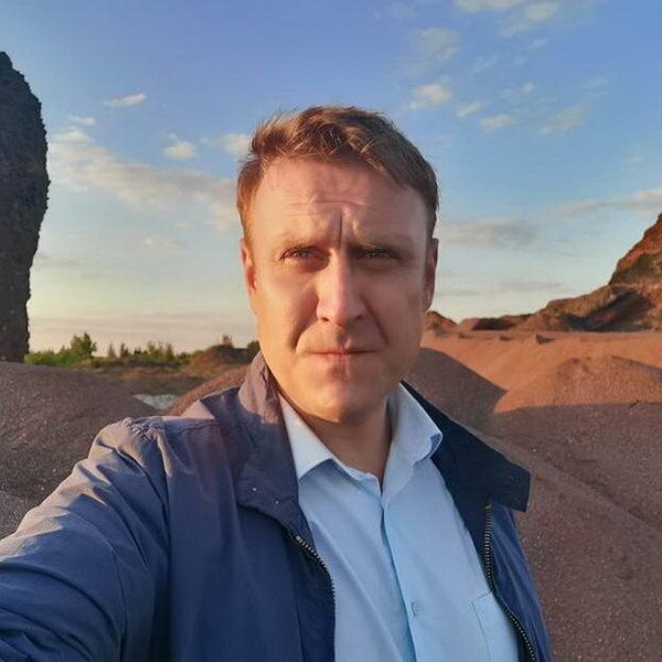     Сегодня: родились Николай Шрайбер и Дмитрий Губерниев