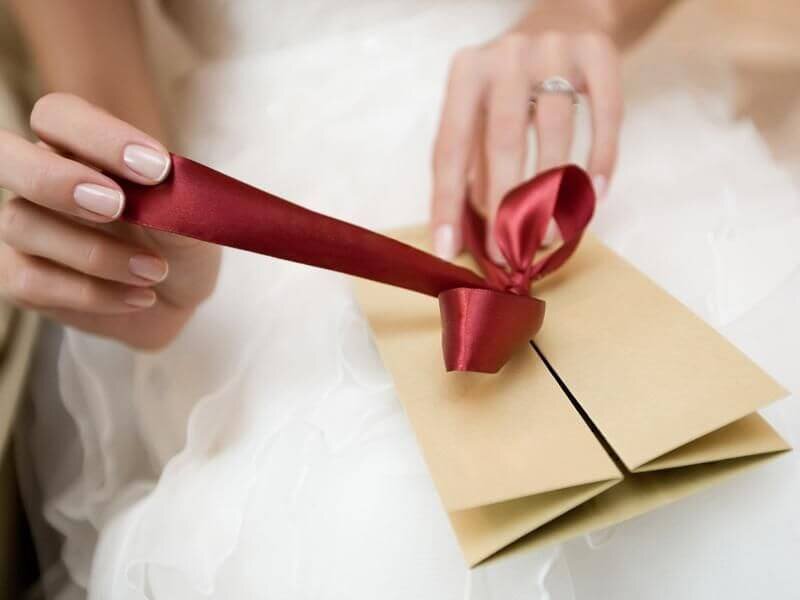 Идеи подарка на свадьбу своими руками