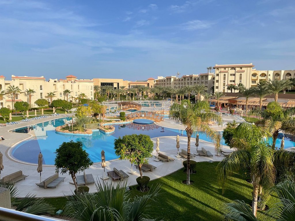 Фотогалерея территории отеля Serenity Fun City