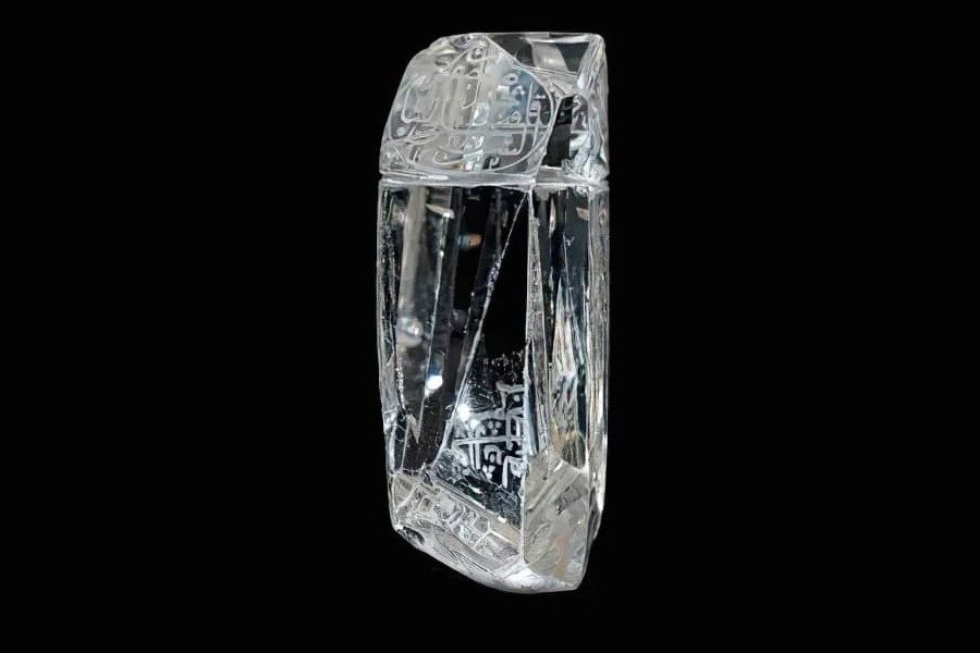 На фото: Алмаза «Шах»