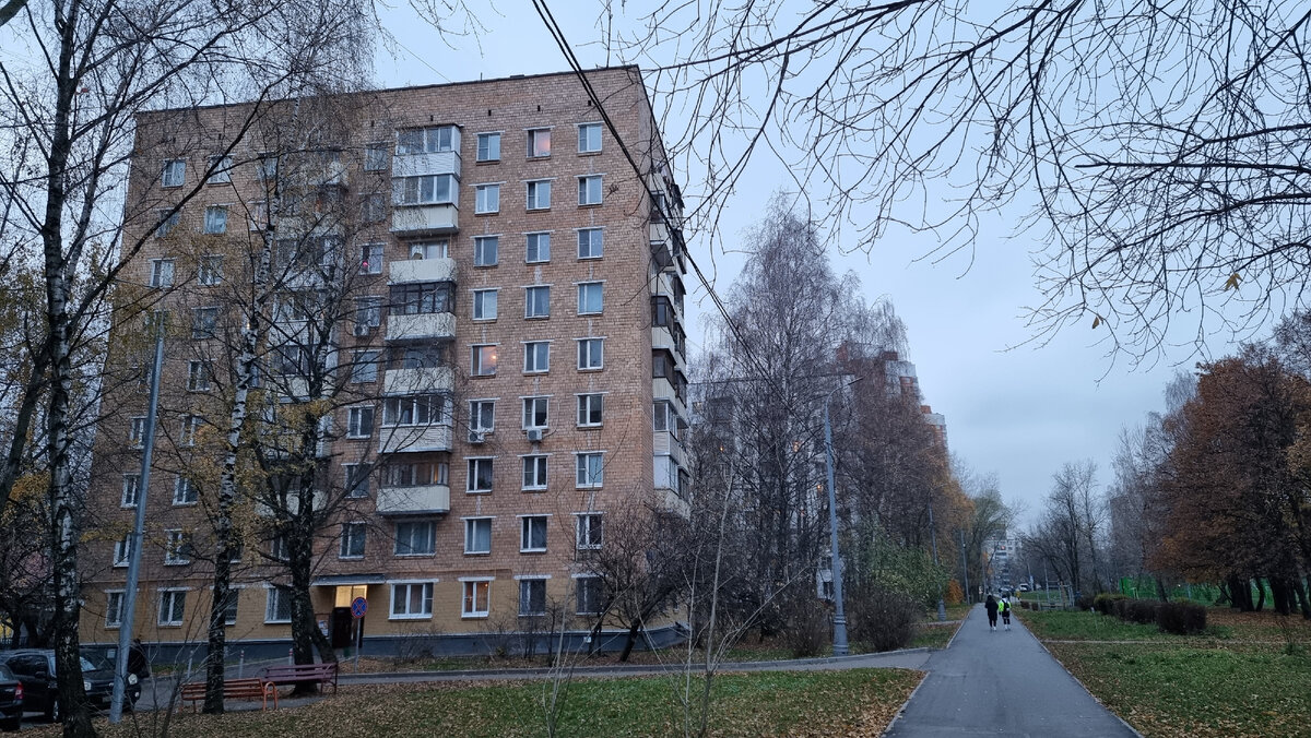 Поразительные контрасты района Алтуфьево в Москве: старое и новое жильё и  инфраструктура | Фотограф Гудвин | Дзен