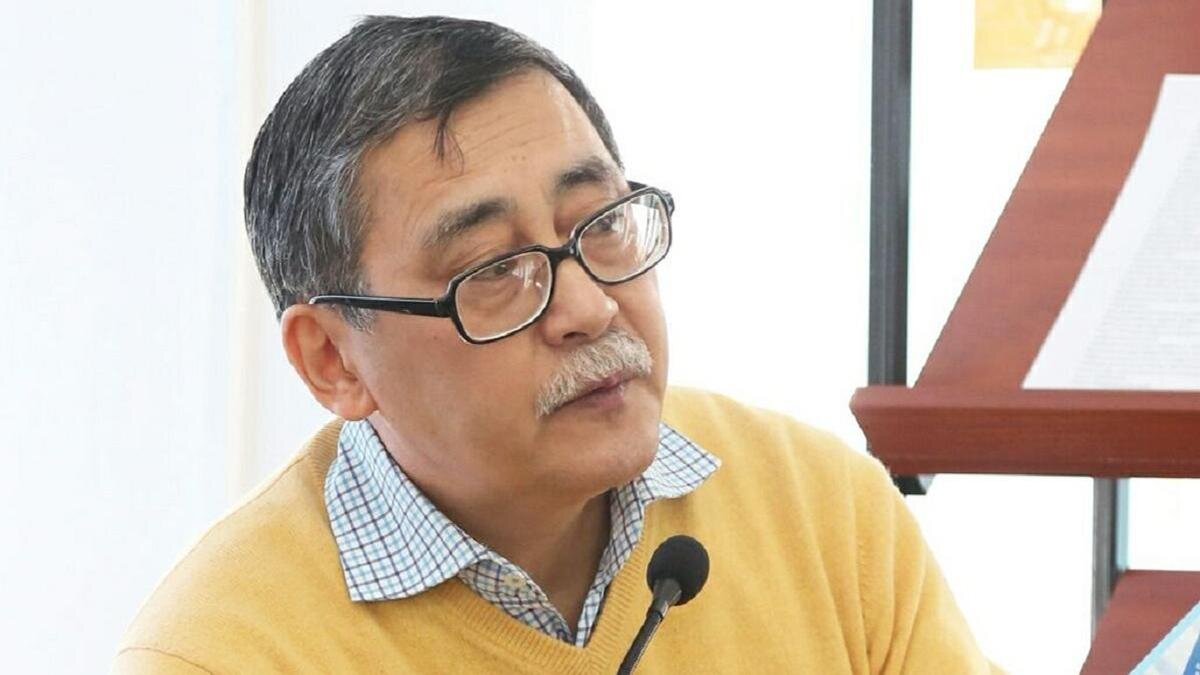    Мейрам Кажыкен:facebook.com/meyramkazhyken