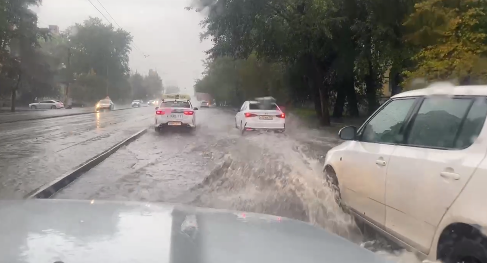 Скриншот видео.