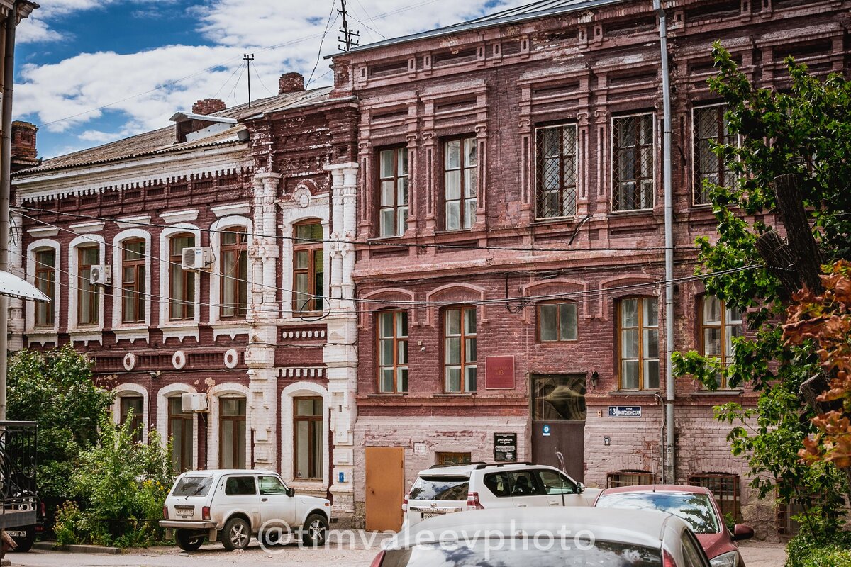 улица Островского в Волгограде, одна из "затерявшихся" улочек