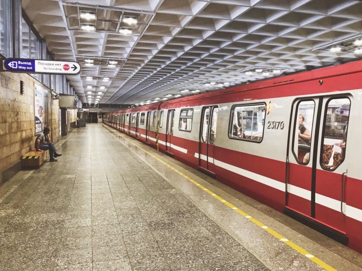 Метро девяткино питер