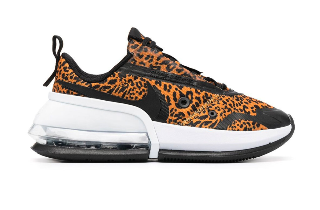 https://www.farfetch.com/ru/shopping/women/nike-wmns-air-max-up-item-16208971.aspx?storeid=9462&utm_medium=affiliate&utm_source=449510&utm_campaign=admitad&utm_content=868270&utm_keyword=f6240f6f5363d8cda97138d32f9d847a&pid=admitad1_int&clickid=f6240f6f5363d8cda97138d32f9d847a&af_siteid=449510&af_channel=affiliate&af_ad_id=868270&is_retargeting=true&c=admitad