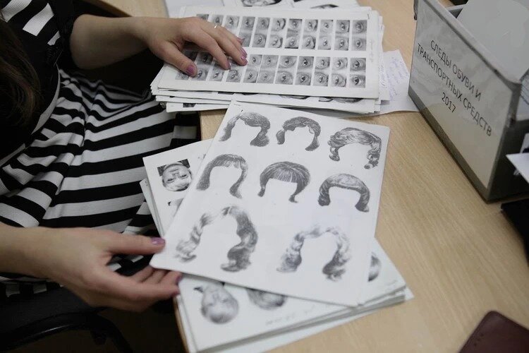 Такие заготовки помогают пострадавшим сориентироваться и точнее описать подозреваемого.