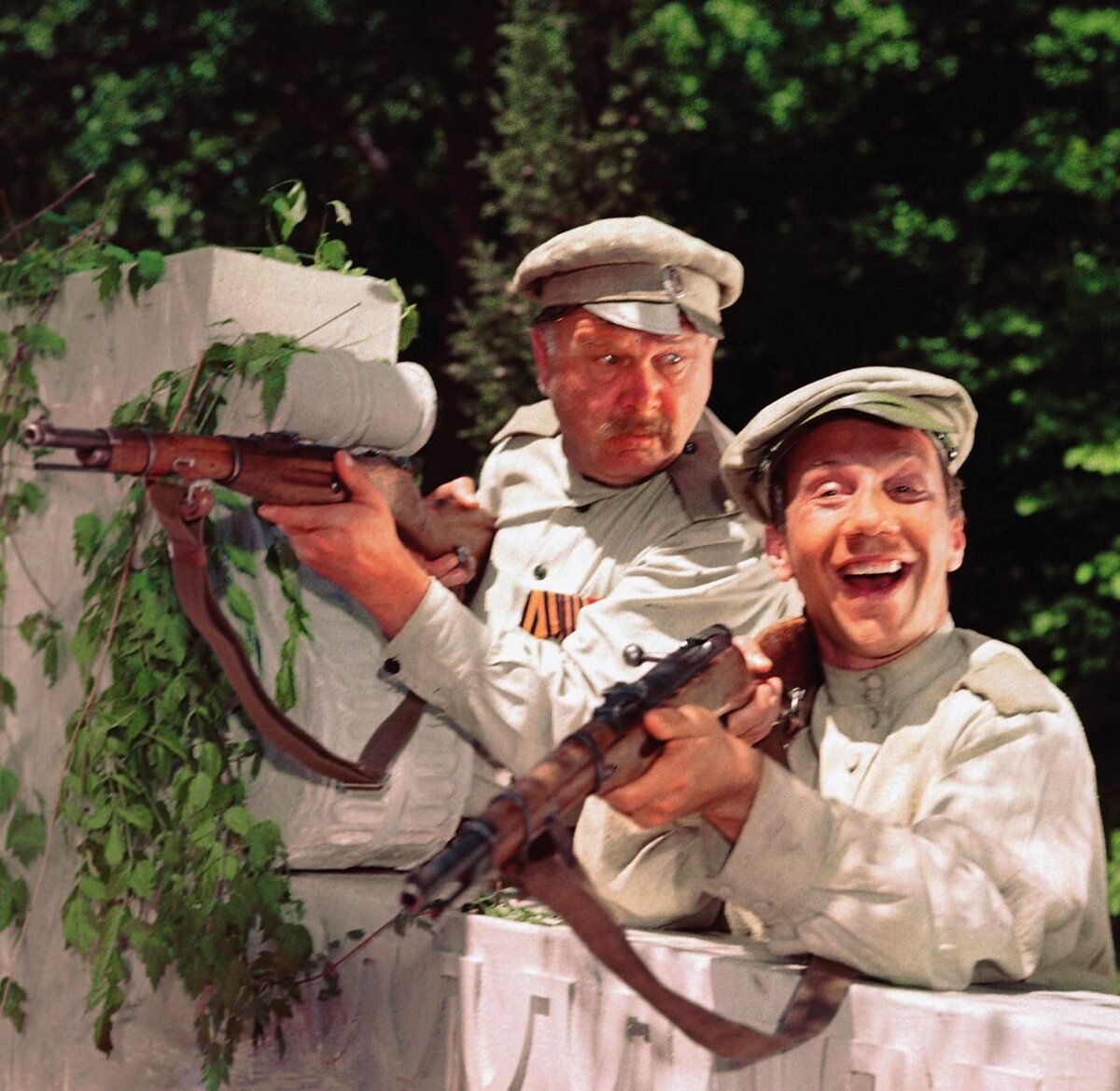 Неуловимые мстители 1966 кадры. Неуловимый мы с тобой танцуем. Неуловимые мстители касторский. Приключения неуловимых мстителей. «неуловимые мстители» (1966) эдмонда кеосаяна.