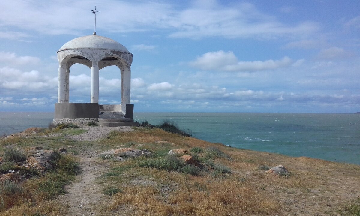 Молодой город на морском побережье в Крыму, где можно купить хорошую  квартиру за 1,5 - 2 млн. руб. | Добрый Крым. | Дзен