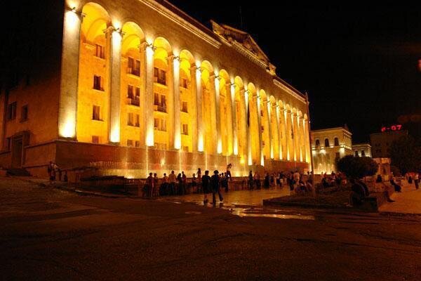 Здание парламента Грузии 
