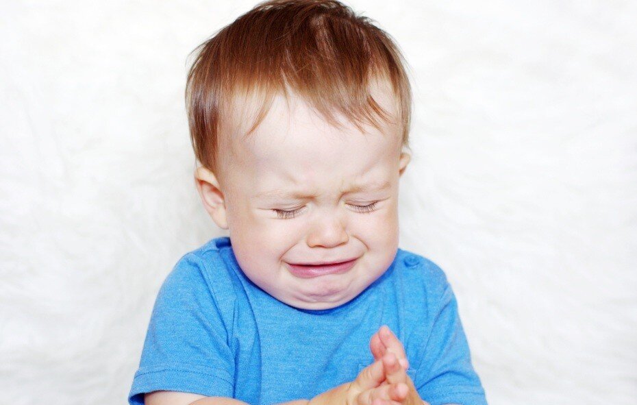 Хихиканье. Ребенок плачет 10 минут. Новорожденный ученый. Капризный ребенок. Ребенок плачет 10 минут.