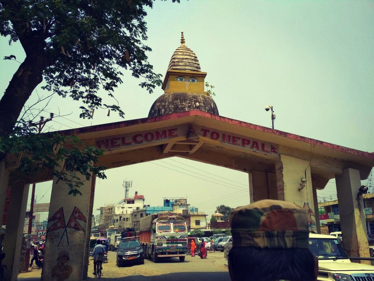 Так выглядит граница Индии с Непалом.