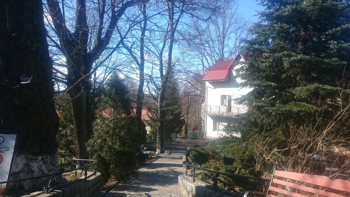 На территории Юдиттен Кирхи. Ныне Свято-Никольский Собор.