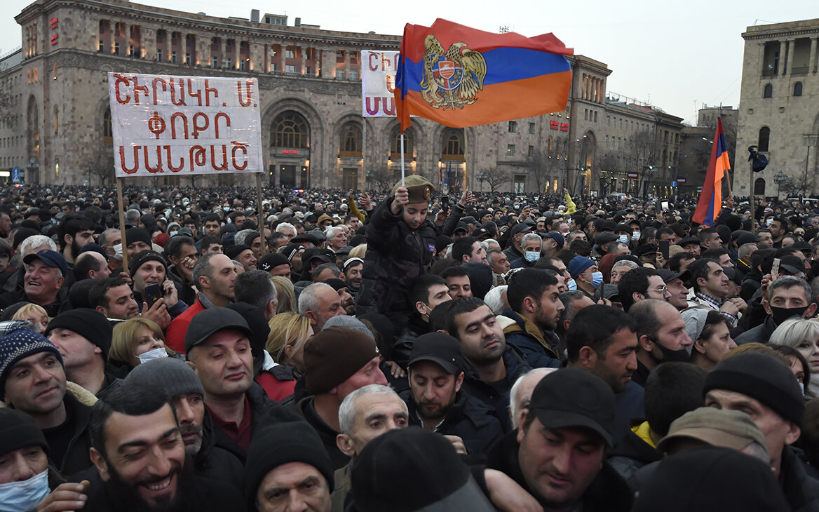 антироссийские демонстрации в армении