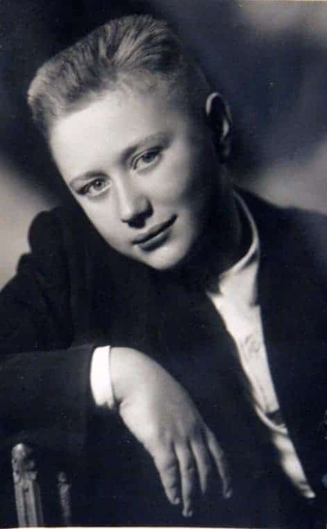 Миронов в юности