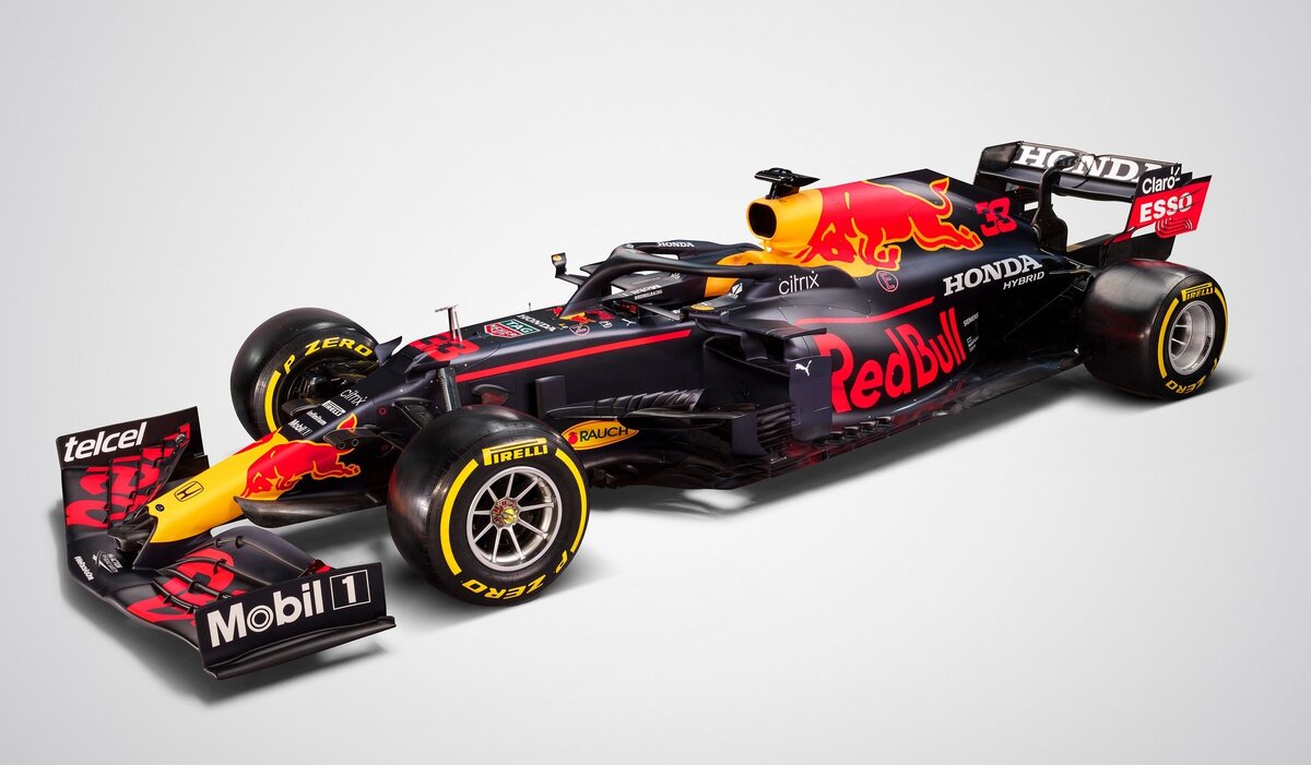 Red Bull также остался верен многолетнему цвету