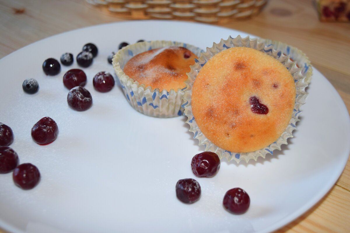 Мои творожные кексы с вишней