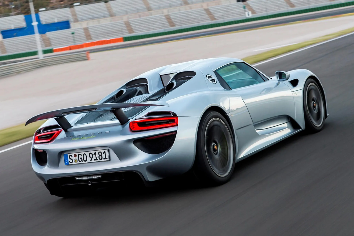 Porshe 918 Spyder