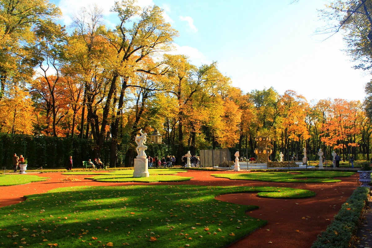 летний сад осенью в санкт петербурге