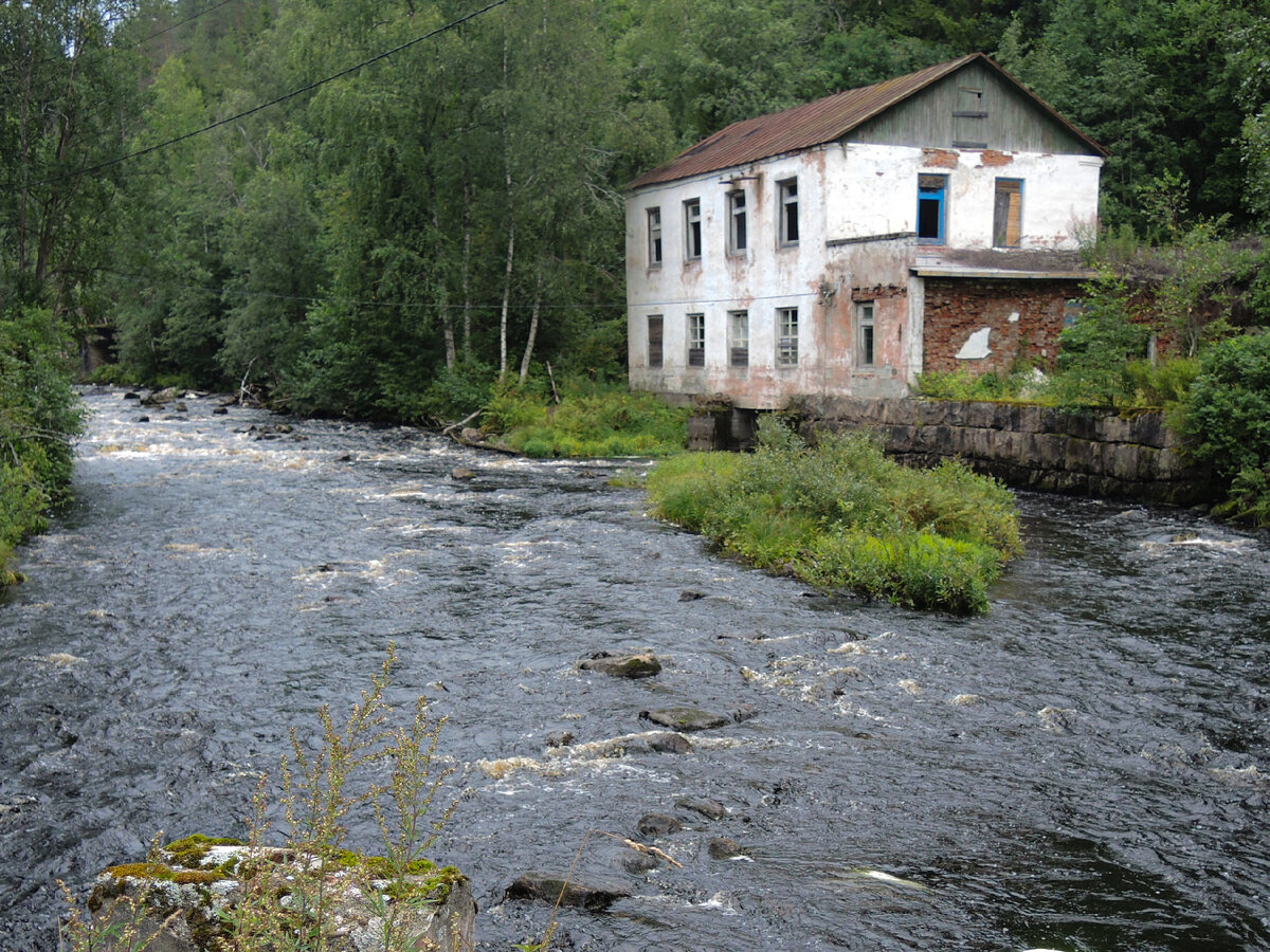Фото из личного архива. Заброшенная ГЭС