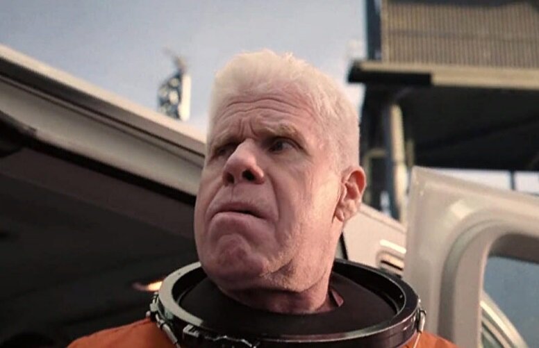 Самый обсуждаемый фильм 2021 года, от Netflix и от режиссера и сценариста Адама Маккея (&laquo;Игра на понижение&raquo;, &laquo;Власть&raquo;).-7