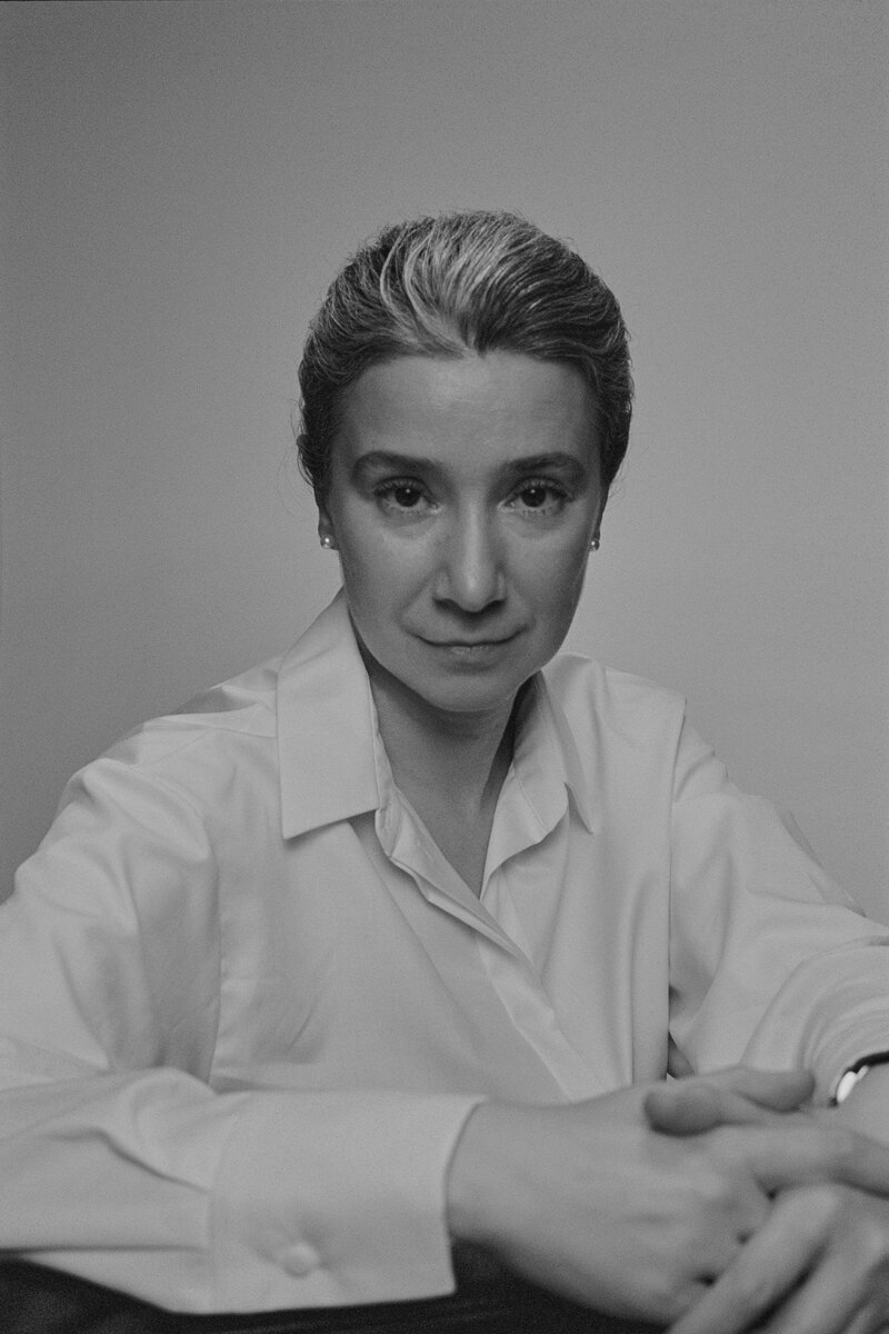 Фото: Антон Гребенцов. Стиль: Ольга Гвоздева. Прическа и макияж: Тата Хитрова. Ассистент стилиста: Андрей Гутров. Продюсер: Маргарита Синяева. Ассистент продюсера: Полина Никифорова