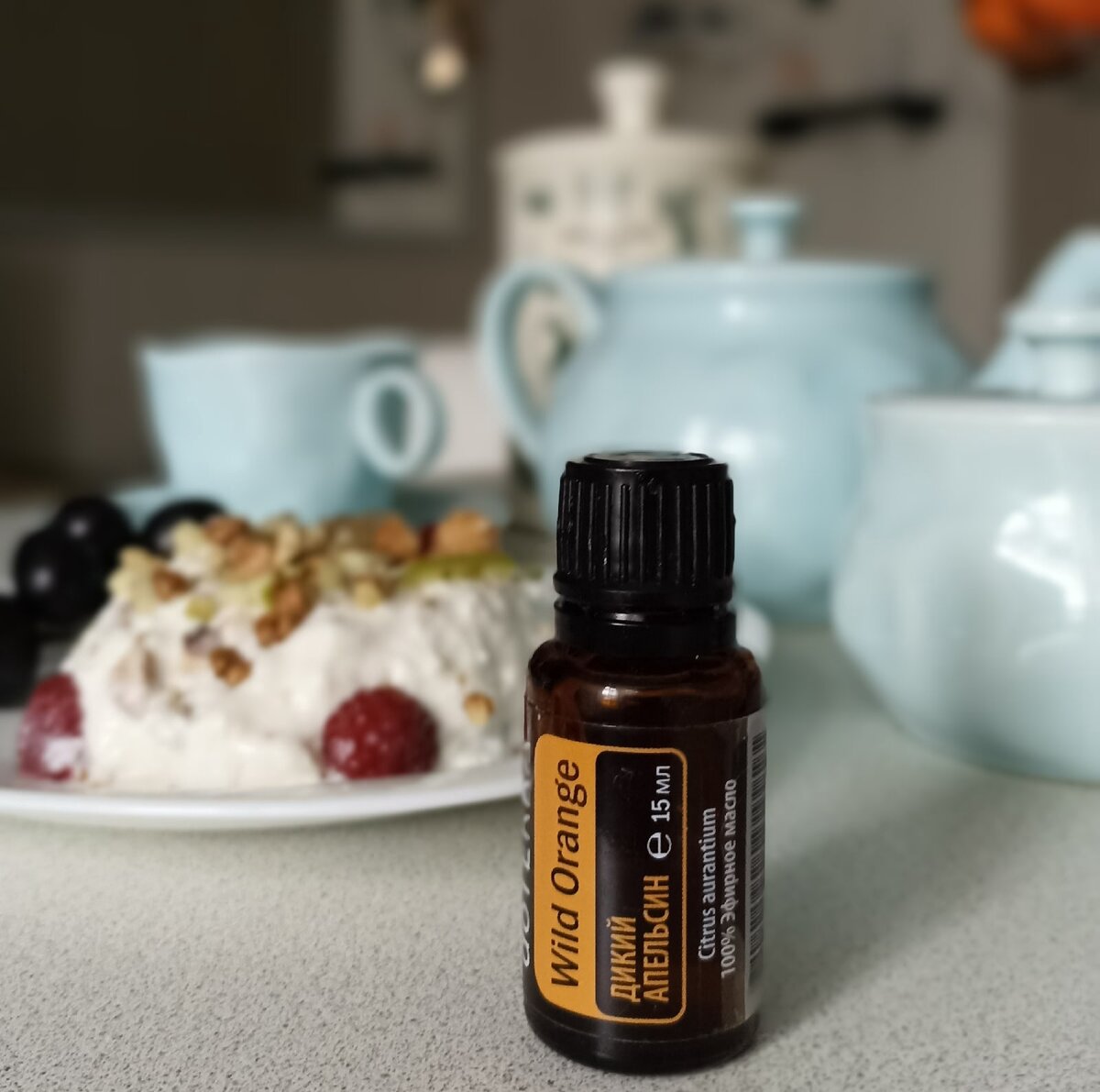 Хорошее масло должно быть терапевтического класса, некоторые из них можно добавлять в пищу. Фото автора.