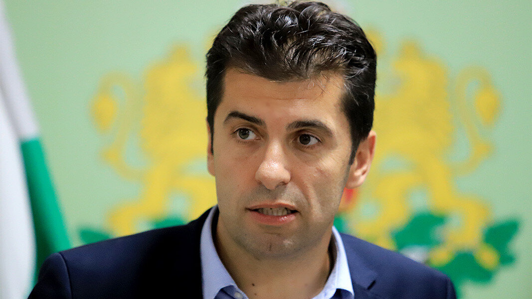 Кирилл Петков