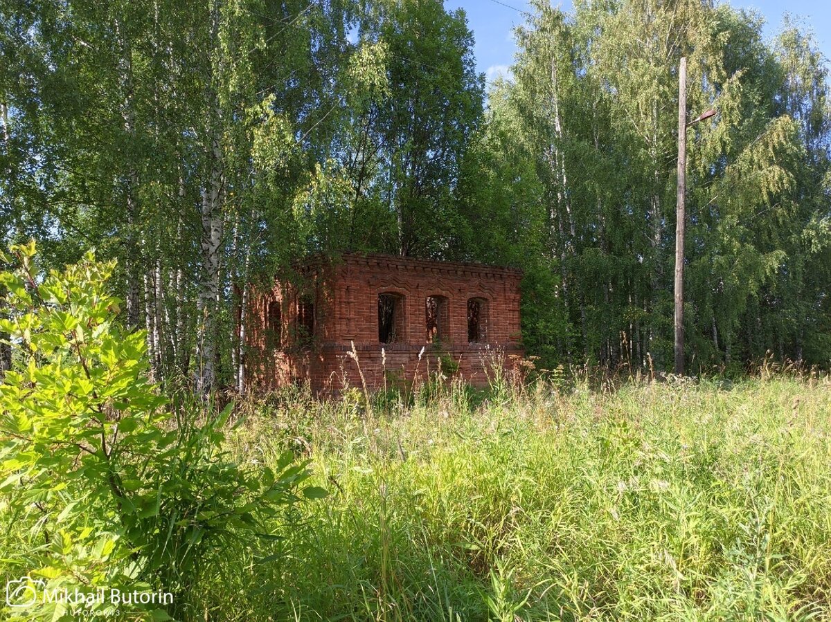 Осмотрел старинный остов − близнец восстанавливаемого дома прадеда |  Вятский Хутор | Дзен