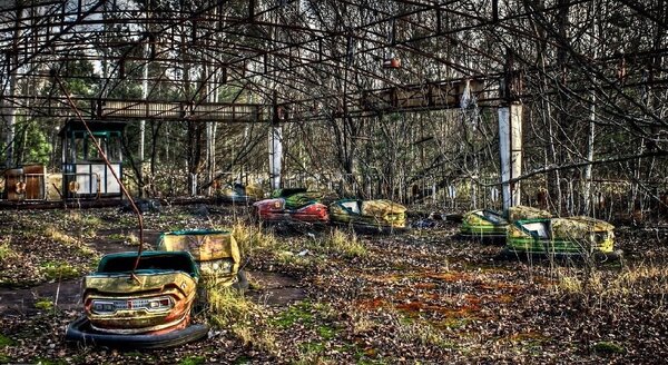 20 de locuri abandonate și pustii care te vor face să fii martor la puterea nemărginită a naturii