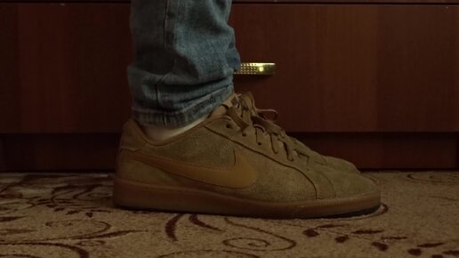 Nike court clearance royale suede