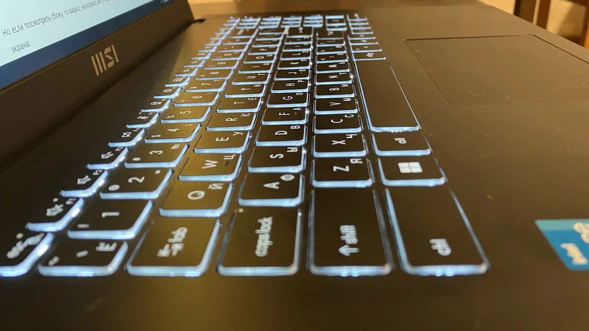 Msi modern 15 215xru. Msi modern 15 b11m. Msi prestige 15. 14" ультрабук msi modern 14 c12m-233xru черный. Msi modern 15 215xru.