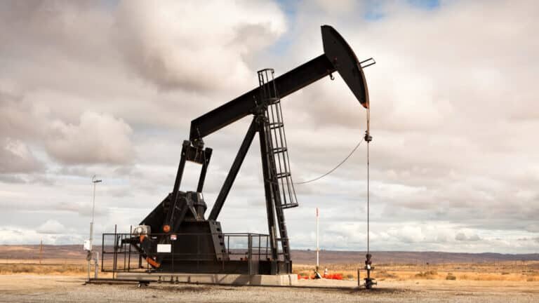    Влиять на производительность нефтяных насосов позволит разработка Пермского Политеха / ©Getty images